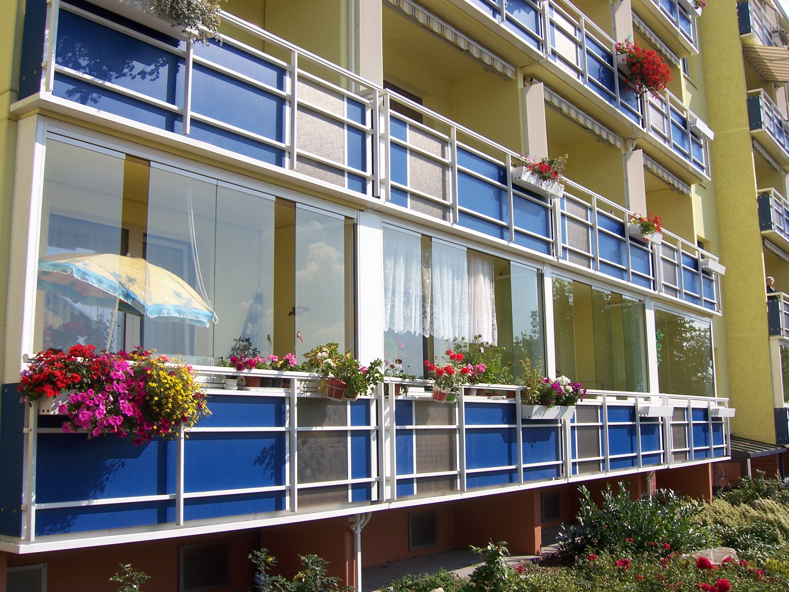 Kuba 1-3 Kurt-Barthel-Straße 1-3